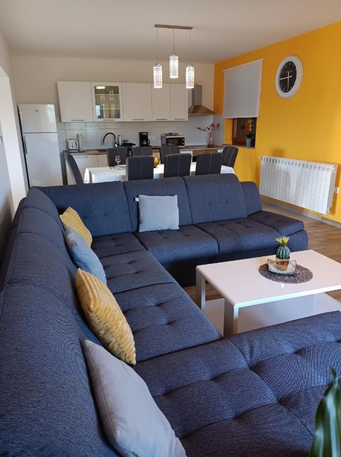 Apartment Biba